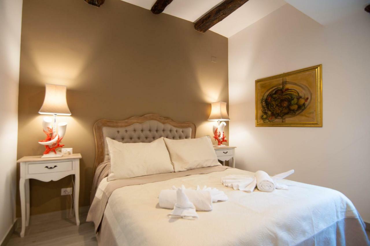Hotel Relais Bijoux Napoli Zewnętrze zdjęcie
